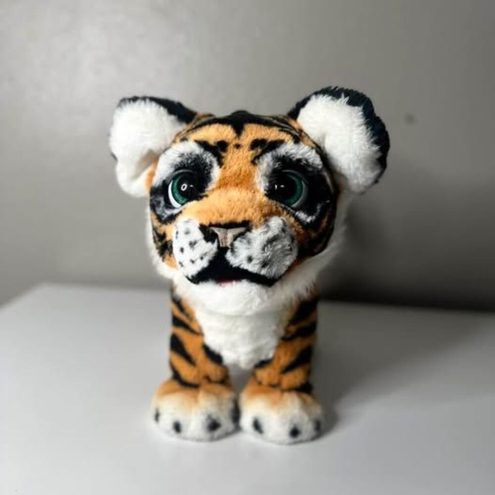 FurReal Friends Roarin' Tyler, the Playful Tiger - Picture 2 of 5